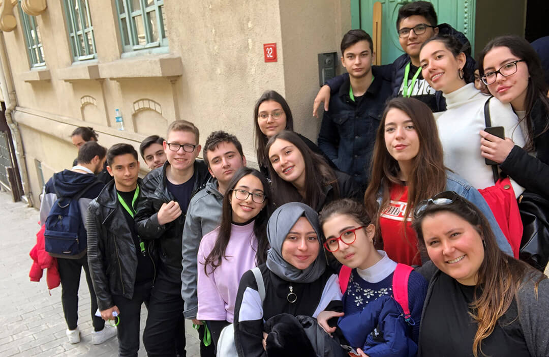 Öğrencilerimiz Beyoğlu'nda Avrupa'nın İzlerini Aradı