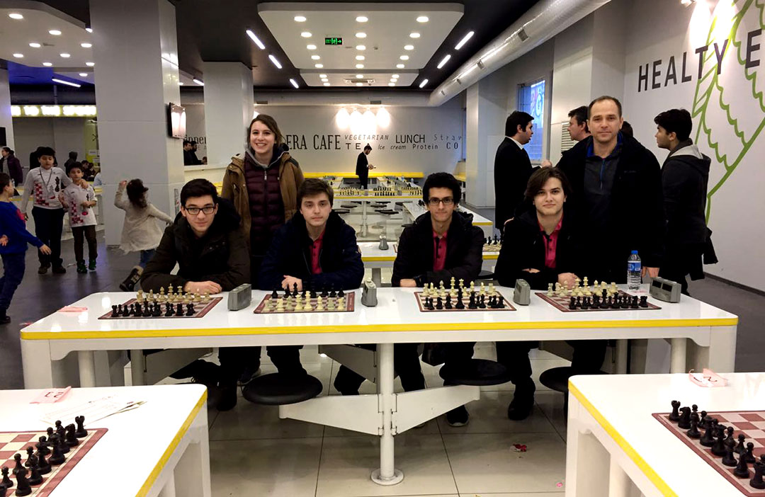 İhlas Koleji Satranç Takımı İstanbul Finallerinde