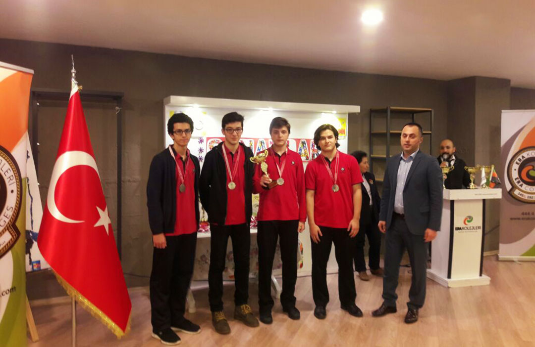 İhlas Koleji Satranç Takımı İstanbul Finallerinde