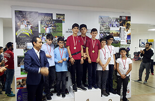İhlas Koleji Marmara Evleri Kampüsü Okçuluk Kulübü öğrencileri Beylikdüzü ilçesinde düzenlenen İlçe Okullar Arası Okçuluk Müsabakalarında takım olarak iki, ferdi klasmanda da bir şampiyonluk elde etti.