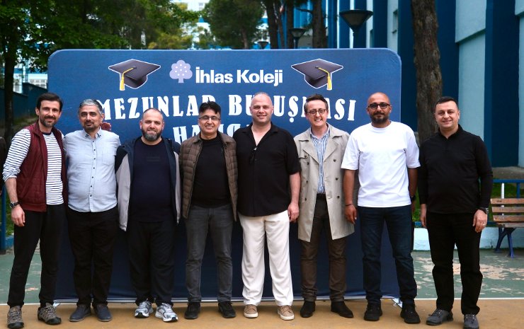 İhlas Koleji 30. Yıl Mezunlar Buluşmasında Büyük Aile ve Güçlü Ekosistem Vurgusu