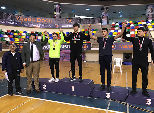 






Bahçelievler Özel İhlas Anadolu Lisesi öğrencisi Furkan Taş Okullar Arası İstanbul Grekoromen Güreş Turnuvası'nda İstanbul birincisi oldu.